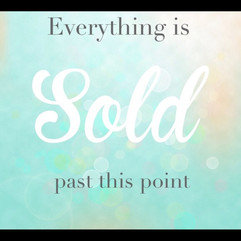 Thank you for shopping my closet 💙